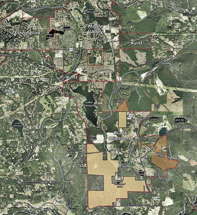 Black Diamond vicinity map shows The Villages development site in light brown and Lawson Hills in dark brown.