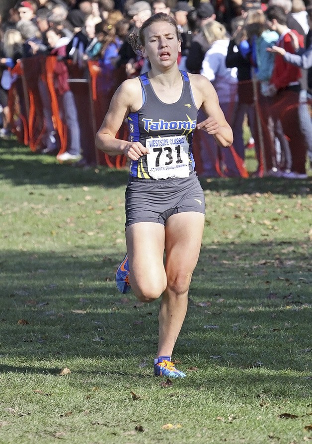 Tahoma’s Eizabeth Oosterhout cruised to a fifth place finish at the district meet.