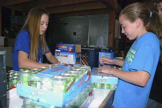 Hallie and Hannah Eha