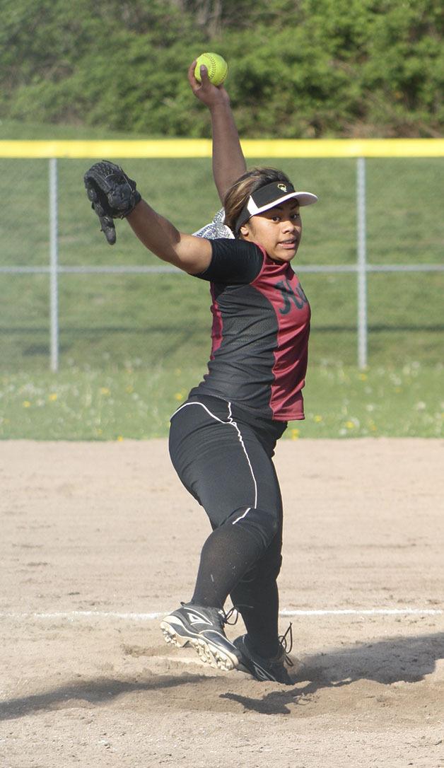 Madoline Seumalo looks to release a pitch during Wednesday’s 7-4 loss to Federal Way.