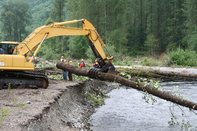 King County has removed and relocated a river-spanning logjam on the Cedar River near the Cavanaugh Pond Natural Area.