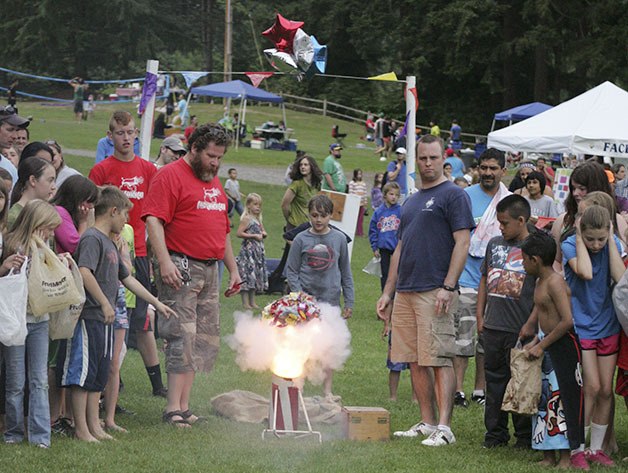 Candy Cannon at Lake Wilderness Park during Fourth of July celebration.
