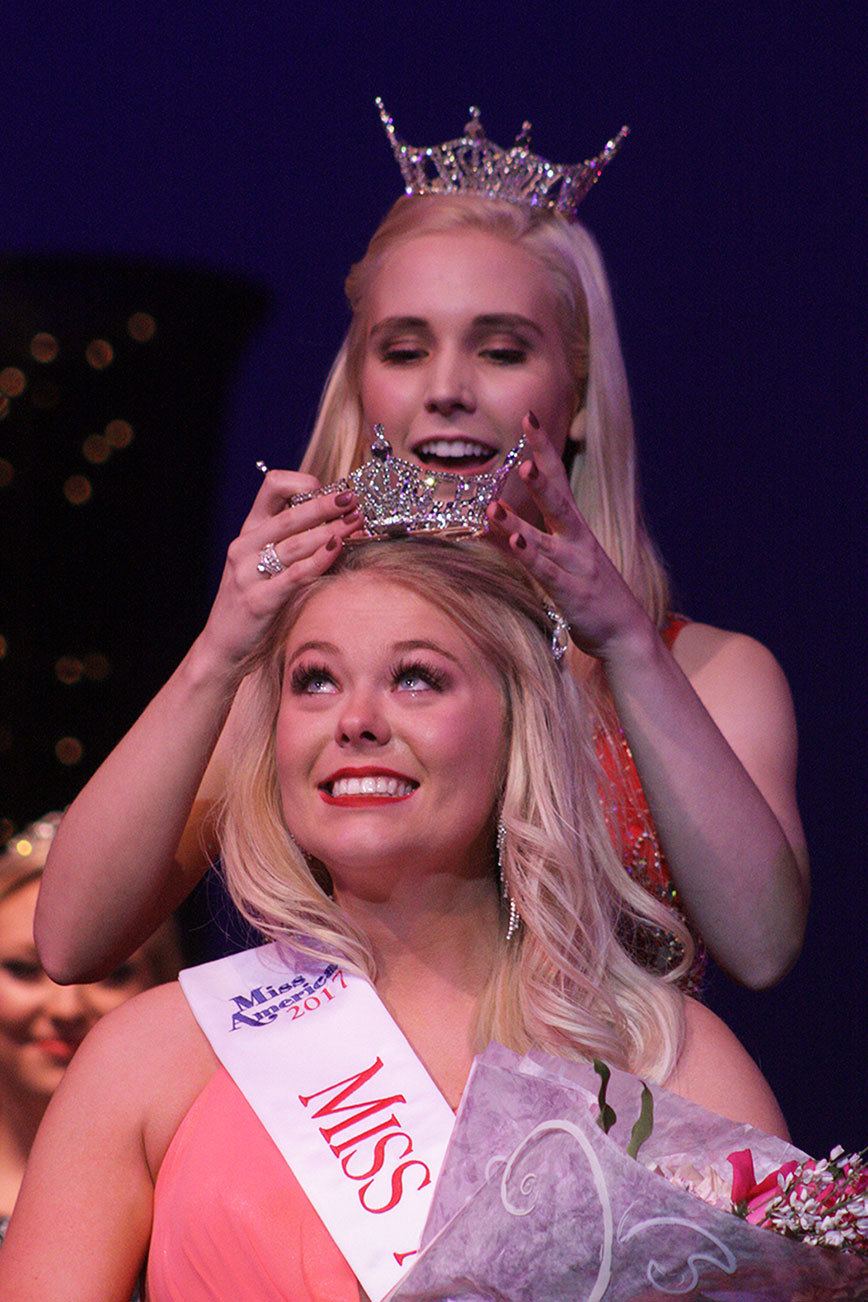 Special night: Haggin captures Miss Auburn crown