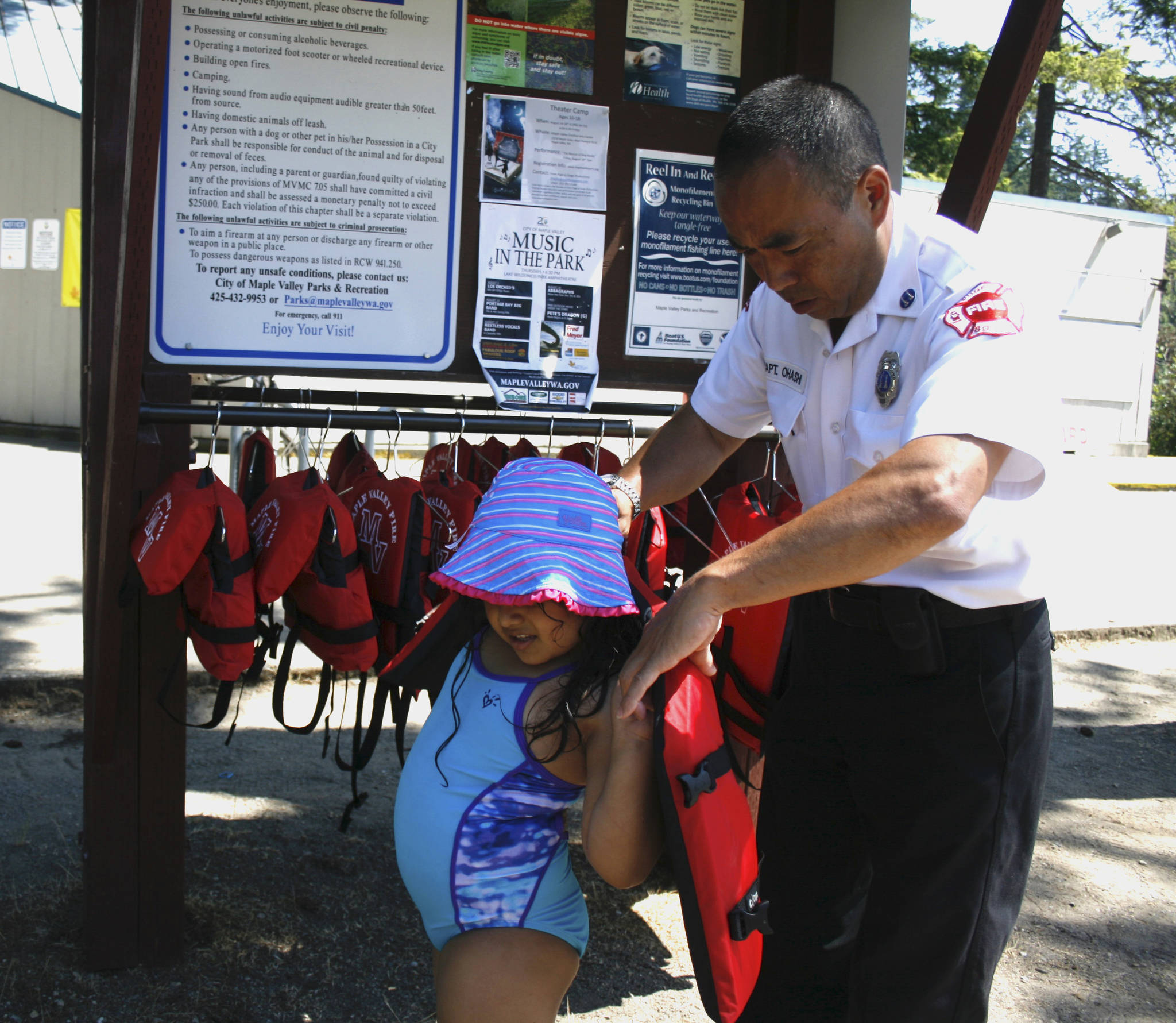 Lake Wilderness Park gets a life jacket station|Video