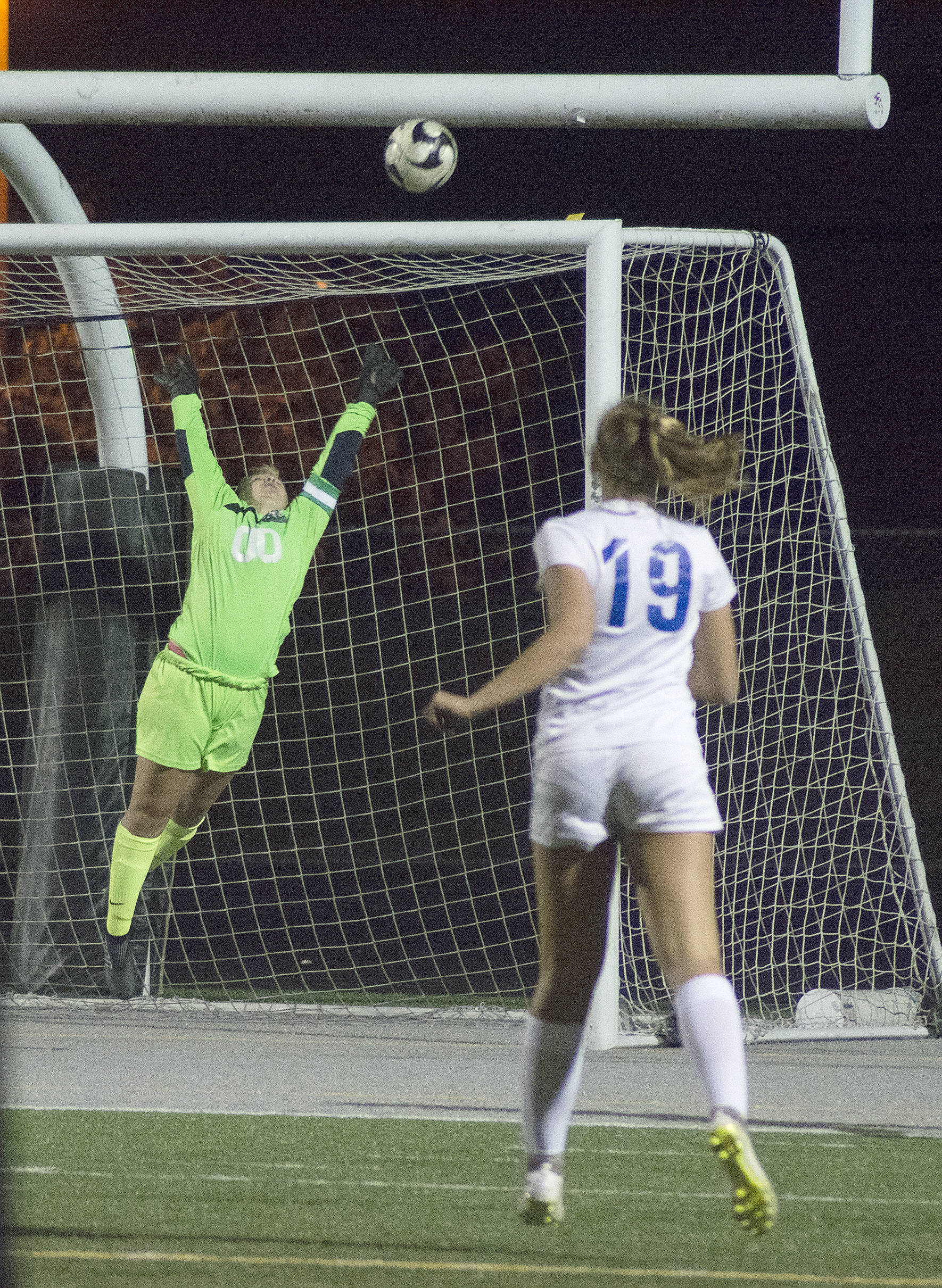 Photo by Kayse Angel                                Hazen and Kentwood battled it out Tuesday in Covington. The Conquerors scored a late goal to win the match 1-0. The loss is Hazen’s first of the season.