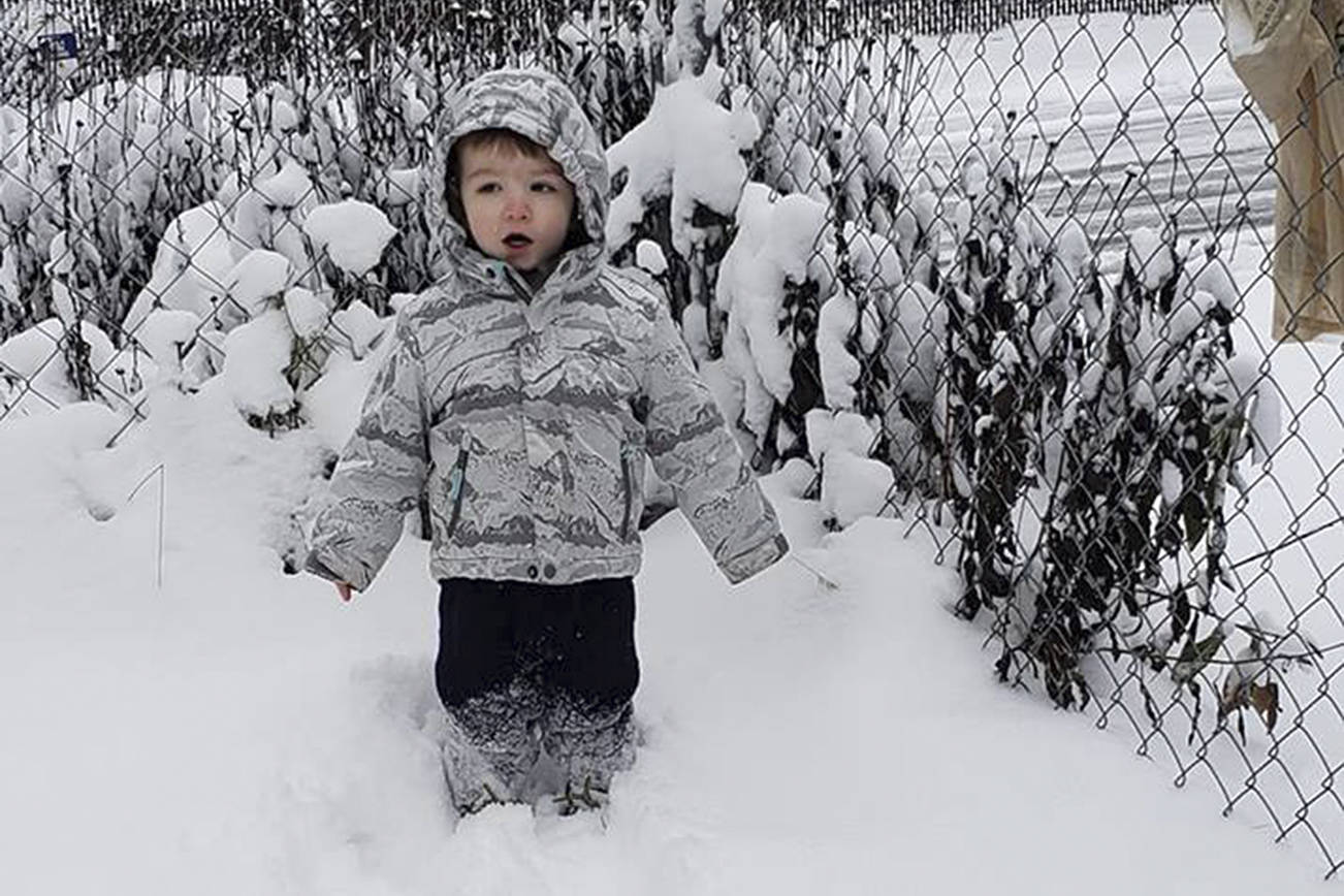 14.1 inches and counting: Record-breaking snow pounds King County