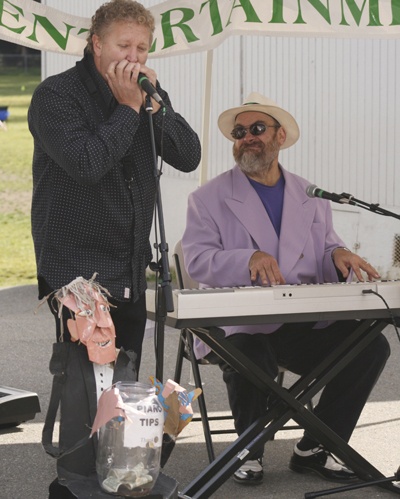 Jim King and Eddie 'Two Scoops' Moore gave the crowd at the Farmers' Market a full array of boogie-woogie Saturday.