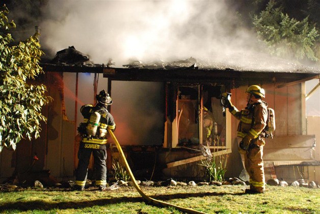 A woman escaped an early morning fire in the Timberlane area of Covington Feb. 27.