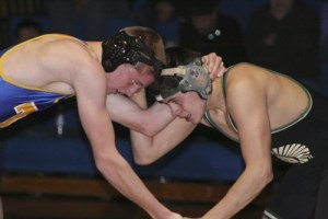 Tahoma wrestler Tyler Lamb