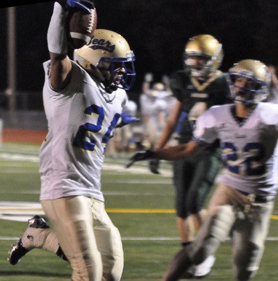 Niko Madison scores for Tahoma Thursday Sept. 23 at Auburn.