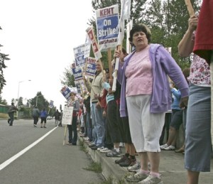 Kent School District press conference attracted hundreds of school striking teachers to the school districts administration building for the announcement of the injunction Tuesday.