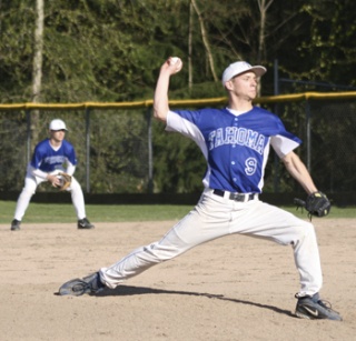 Chris Kerwood threw in relief for Tahoma Friday at home in the team's 22-8 battering of Auburn High. Check out the slide show below or follow the link