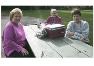 Proving that picnics are fun in the fall