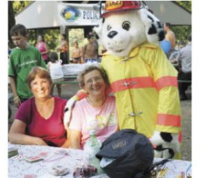 (Above) During the National Night Out festivities at Lake Wilderness Park in Maple Valley
