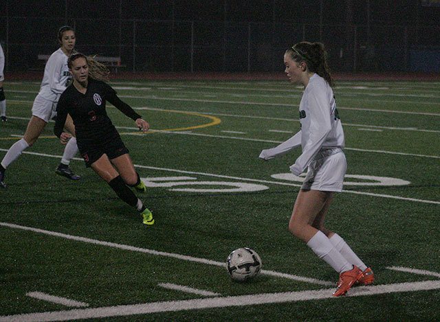 Kentwood girls soccer advanced to state tournament