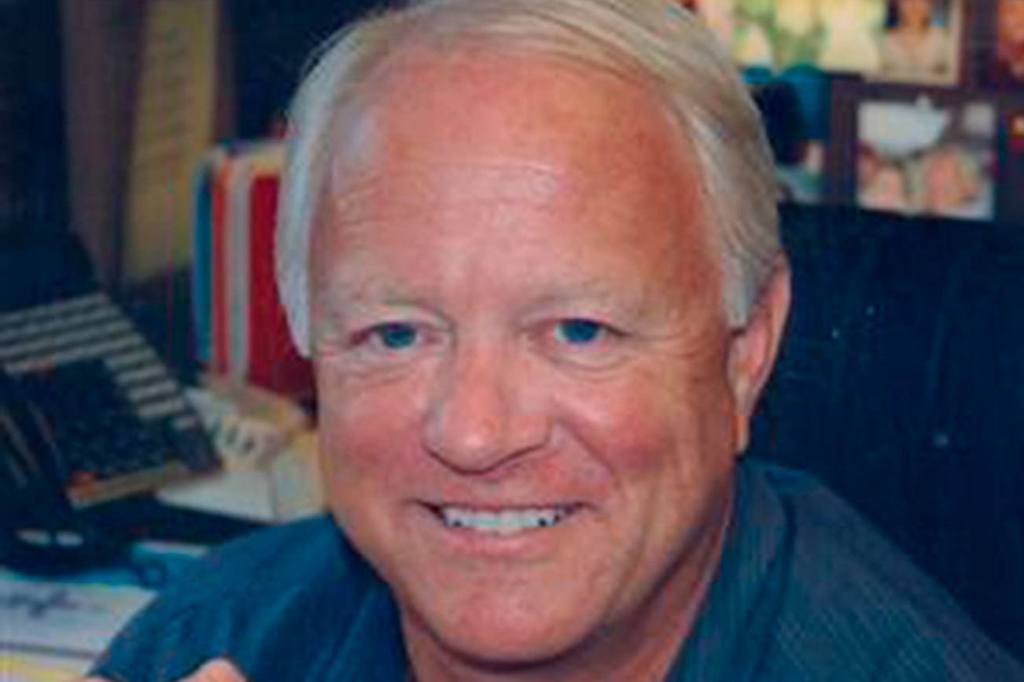 Kent School District athletic director receives national recognition