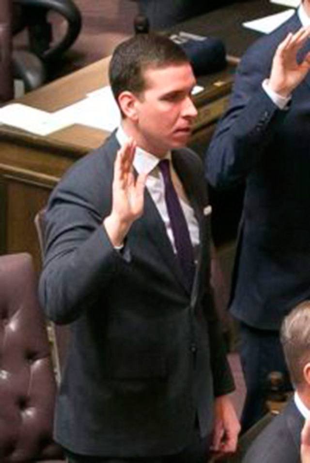 Rep. Paul Graves officially sworn into state House of Representatives