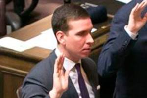 Rep. Paul Graves officially sworn into state House of Representatives