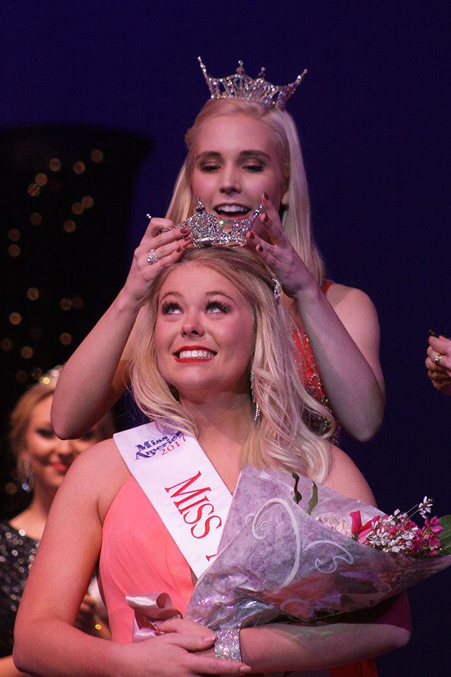 Special night: Haggin captures Miss Auburn crown