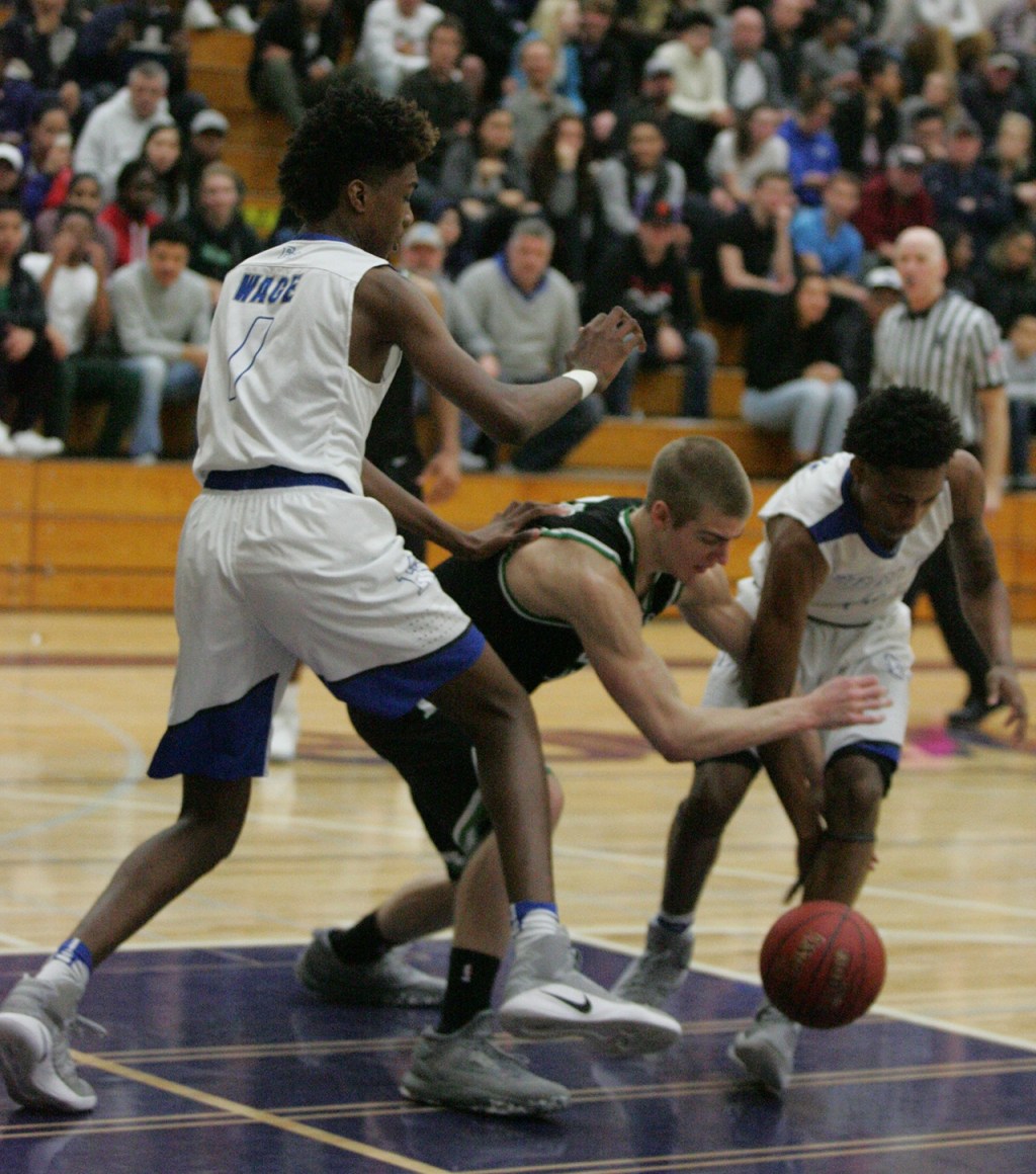 Conks lose to Federal Way, play in first round of state Wednesday | Photo Gallery