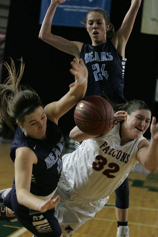 Kentlake loses to Central Valley in final game of 4A girls state tournament | Photo gallery