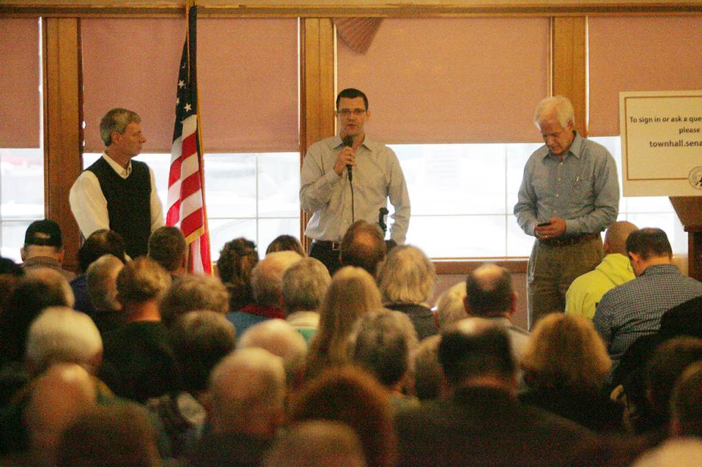 47th District town hall covers wide range of topics