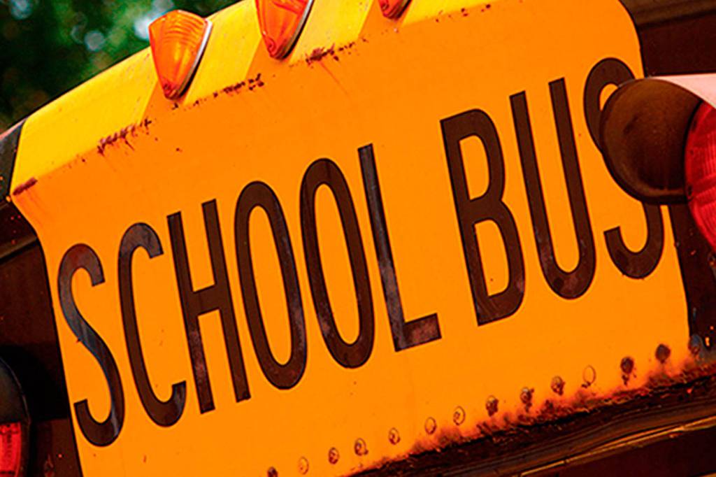 Kent Police arrest two juveniles for allegedly making threats toward school bus driver