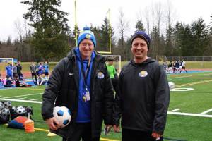 New coach at Tahoma joins former teammate on the sidelines