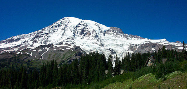 Expect traffic delays near Mount Rainier entrance