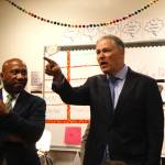 Gov. Inslee visits Kentwood High School