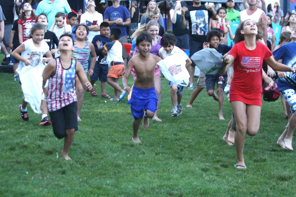 Lake Wilderness Fourth of July fun