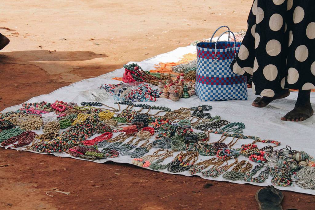 African Promise Foundation works with Amazon to sell Uganda beads