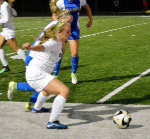 Kentwood takes on Hazen|Photo Gallery