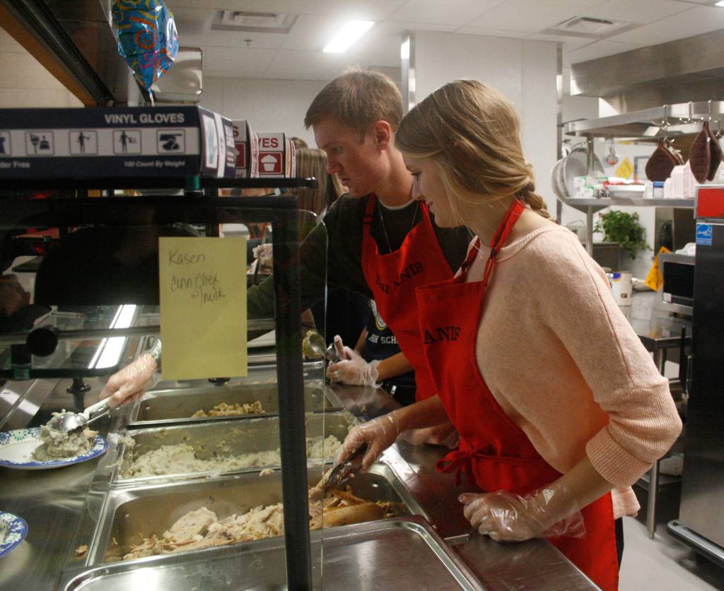 The season of giving|Photo Gallery