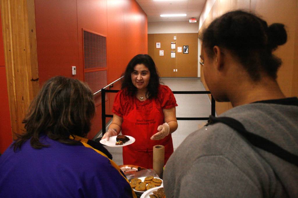 The season of giving|Photo Gallery