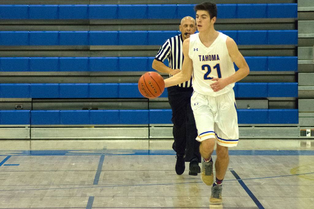 The Bear’s boys basketball take on Hazen|Photo Gallery