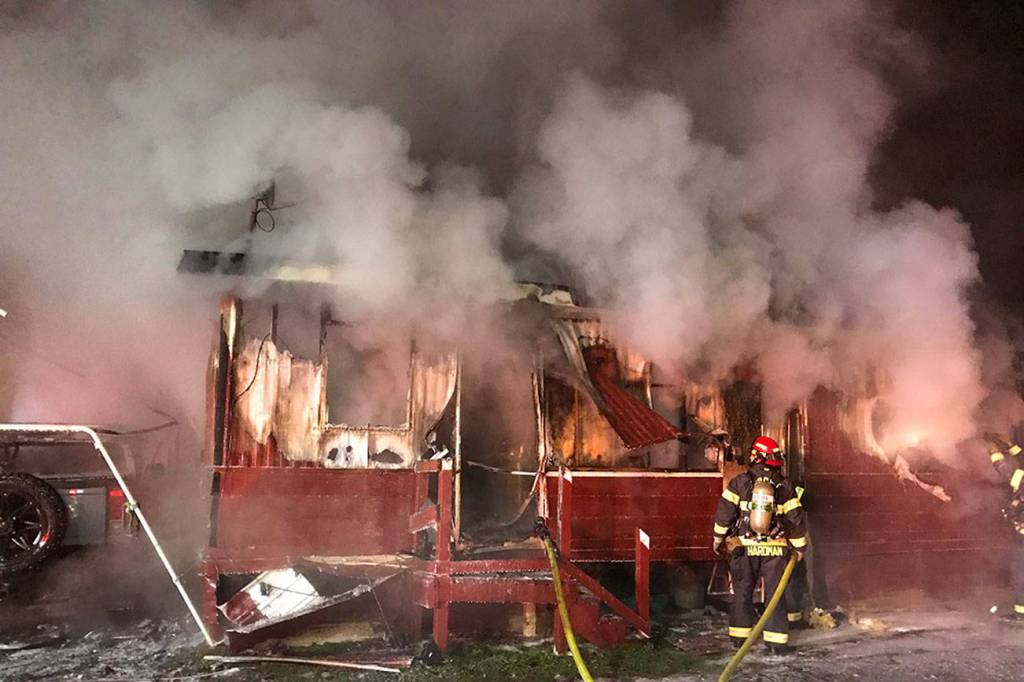 Mobile home fire in Kent