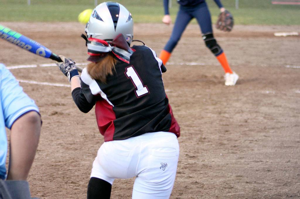 Falcons lose four in a row | Kentlake Softball