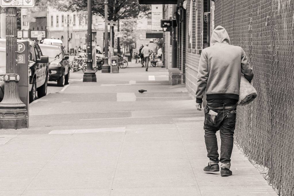 Shelter again offers services for runaways, homeless youth