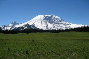 Feds set slight increase in national park fees