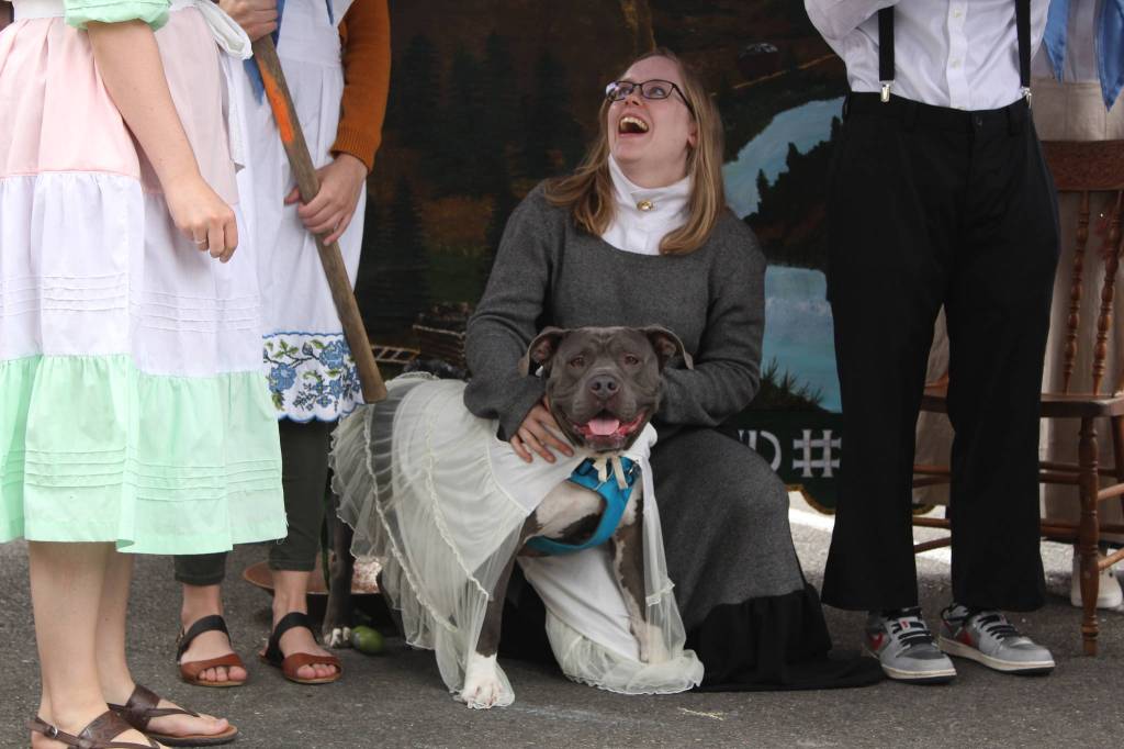 Photos by Ray Miller-Still