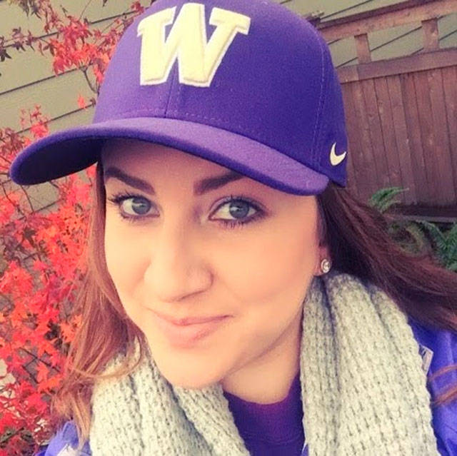 Crewneck wearing, football watchin’ season is back!