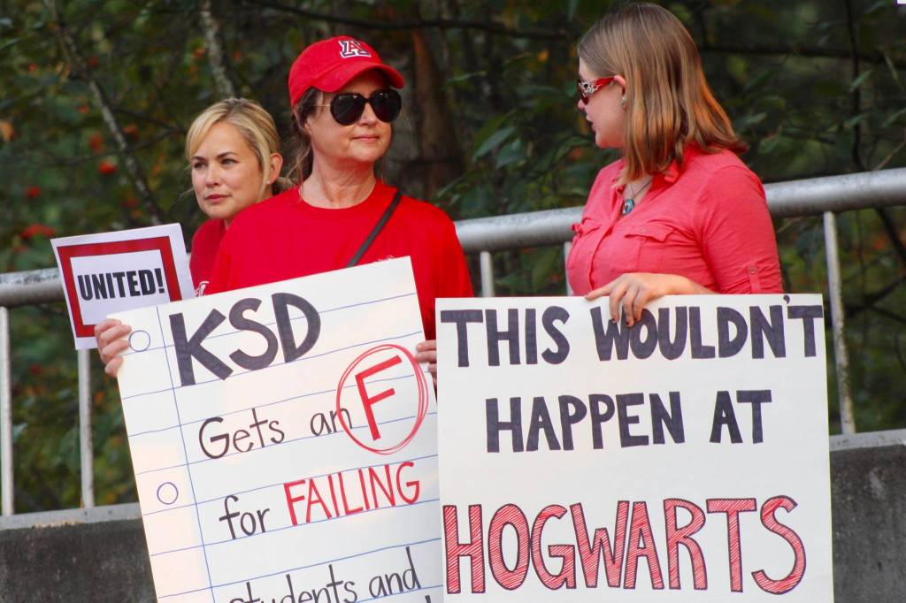 Kent School District, teachers reach tentative contract agreement