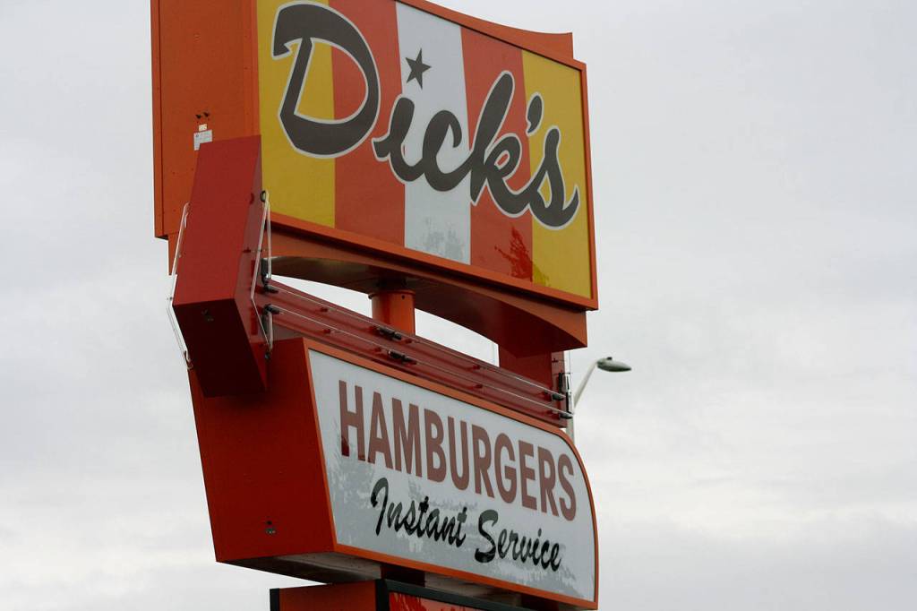 The Dicks sign along Pacific Highway South. STEVE HUNTER,Kent Reporter