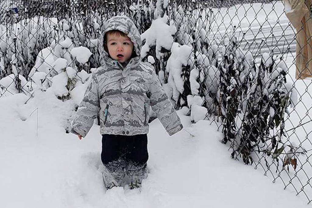 14.1 inches and counting: Record-breaking snow pounds King County