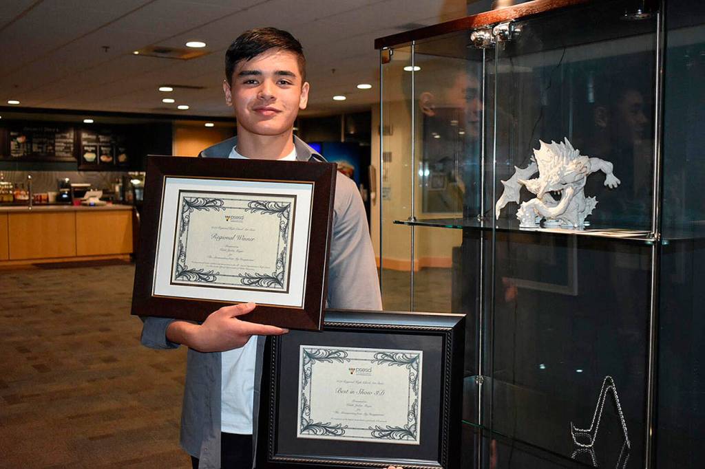 Art is eye opener for Tahoma student