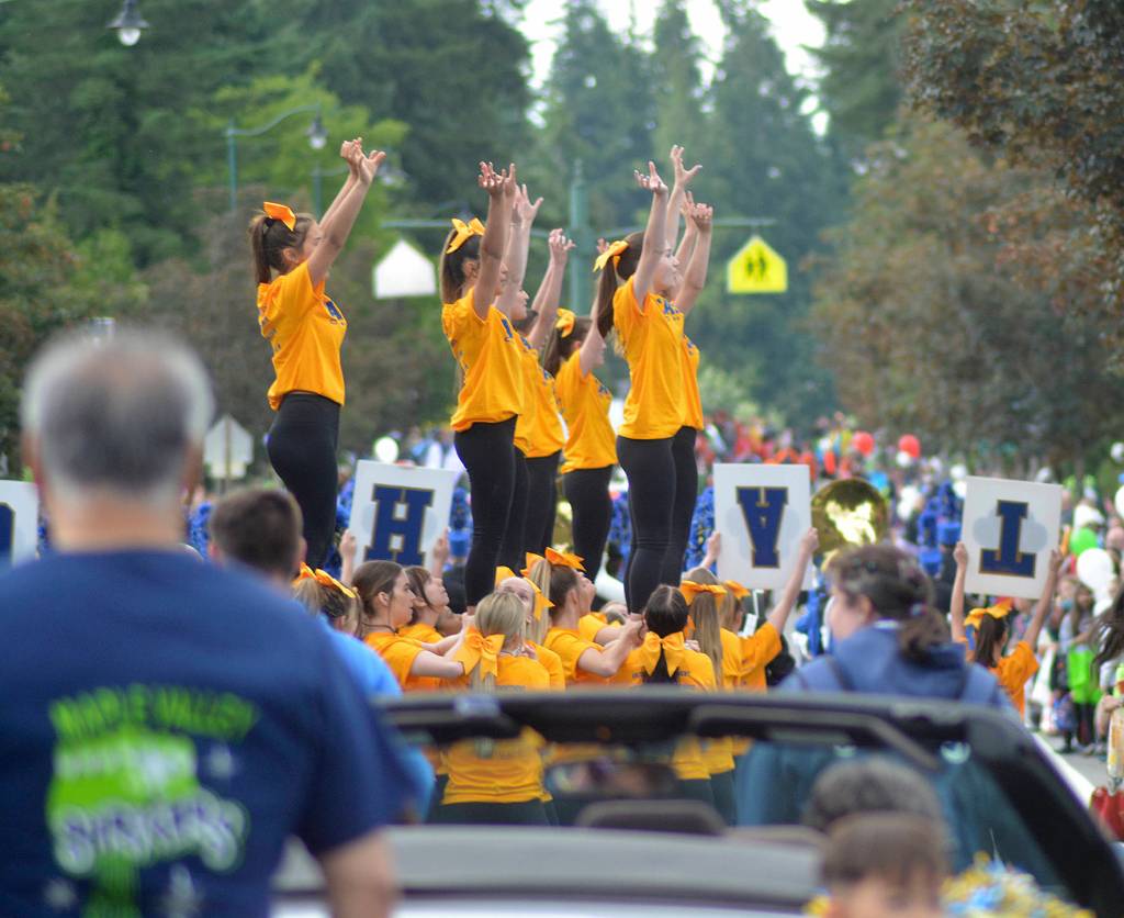 The Tahoma High Cheerleaders show their team spirit at the Maple Valley Days Parade on June 8. Photo by Kayse Angel