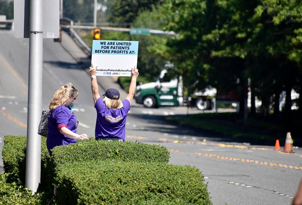 Local nurses cry ‘patients before profit’