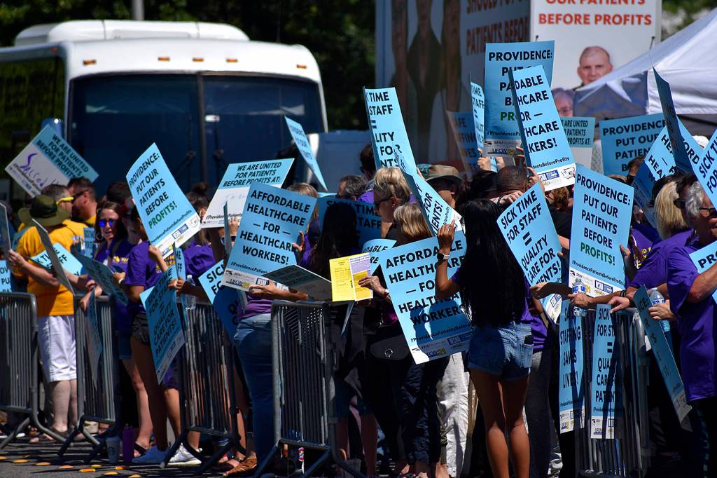 Local nurses cry ‘patients before profit’