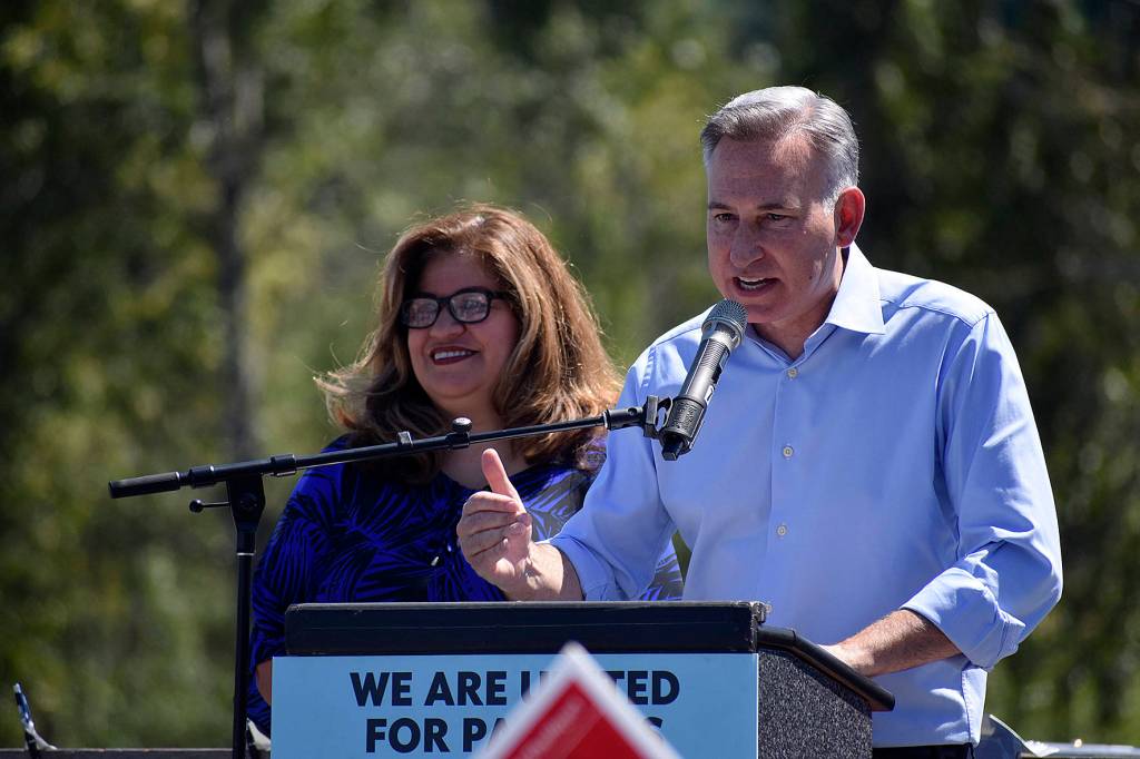 Local nurses cry ‘patients before profit’